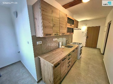Pronájem bytu 2+1 55 m² Karlova, Aš
