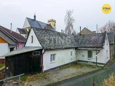 Prodej rodinného domu 200 m², pozemek 370 m²