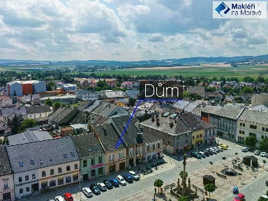Prodej rodinného domu 370 m², pozemek 400 m² nám. Svobody, Mohelnice