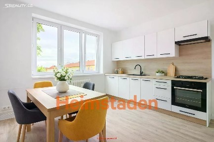 Pronájem bytu 2+1 55 m² Cihelní, Karviná - Nové Město