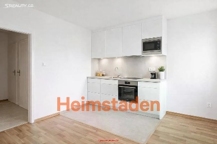 Pronájem bytu 1+kk 30 m² Nerudova, Havířov - Město