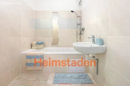 Pronájem bytu 1+kk 26 m² Čsl. armády, Karviná - Hranice