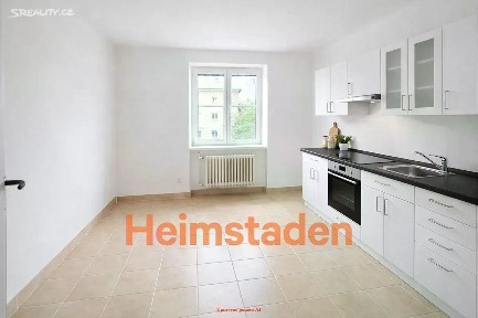 Pronájem bytu 2+1 56 m² Komenského, Ostrava - Poruba