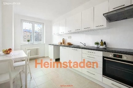 Pronájem bytu 2+1 54 m² Opletalova, Ostrava - Poruba