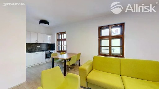 Pronájem bytu 2+kk 38 m²
