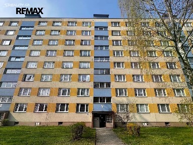 Pronájem bytu 1+1 37 m²
