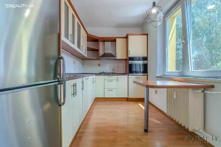 Pronájem bytu 2+1 52 m² Slavíkova, Ostrava - Poruba