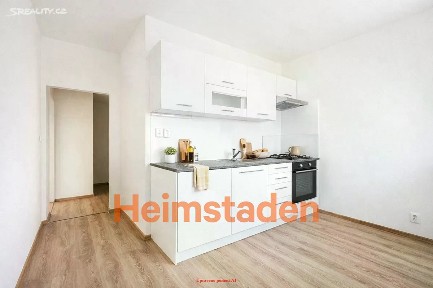 Pronájem bytu 2+1 48 m² Podroužkova, Ostrava - Poruba
