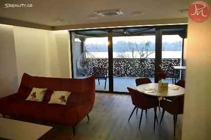 Pronájem bytu 2+kk 53 m² Soběšovice