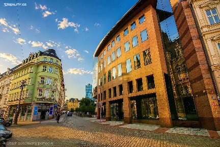 Prodej kanceláře 2059 m²