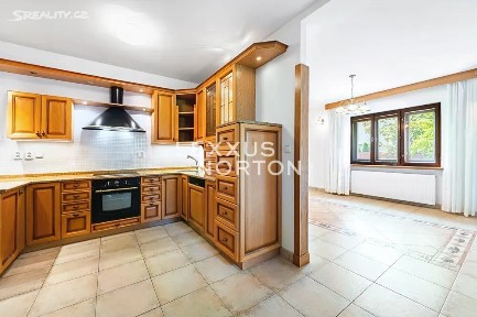 Pronájem rodinného domu 230 m², pozemek 859 m² Hornofova, Praha - Nebušice