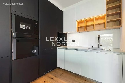 Pronájem rodinného domu 282 m², pozemek 426 m² Ke Koh-i-nooru, Praha - Stodůlky