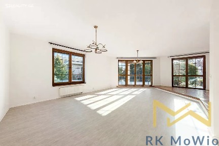 Pronájem rodinného domu 390 m², pozemek 903 m² Druhého odboje, Praha - Nebušice