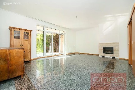 Pronájem rodinného domu 250 m², pozemek 350 m² Na závěji, Praha - Nebušice