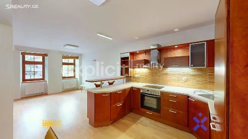 Pronájem bytu 2+kk 80 m² Masarykovo nám., Uherský Brod