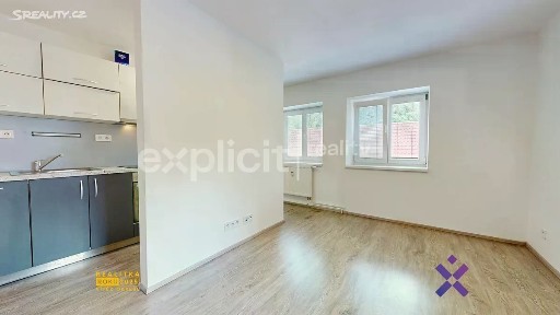 Pronájem bytu 2+kk 38 m²