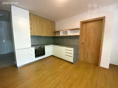 Pronájem bytu 3+kk 75 m² Čepkovská, Zlín