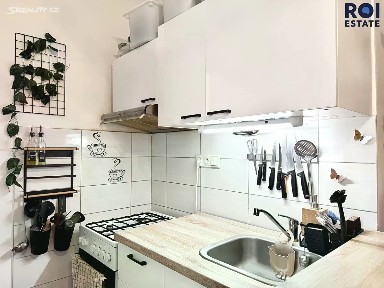 Pronájem bytu 1+1 39 m² Merhautova, Brno - Černá Pole