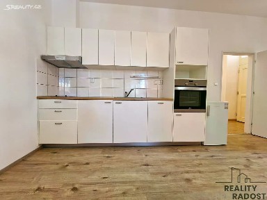 Pronájem bytu 1+kk 35 m² Stará, Brno - Zábrdovice