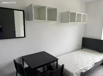 Pronájem bytu pokoje 13 m² Moravanská, Brno