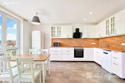 Pronájem bytu 3+kk 82 m² Slovanská, Slavkov u Brna