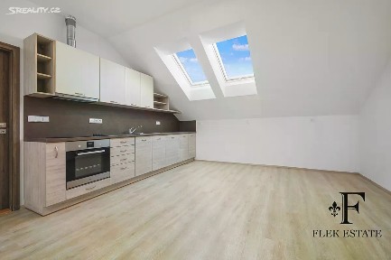 Pronájem bytu 2+kk 84 m² Sokolská, Boskovice