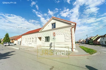 Pronájem bytu 3+kk 75 m² Přísnotice