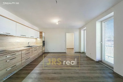 Pronájem bytu 3+kk 63 m² Velké Pavlovice