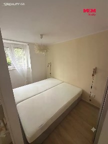 Pronájem bytu 1+kk 30 m² Valdenská, Olomouc - Nové Sady