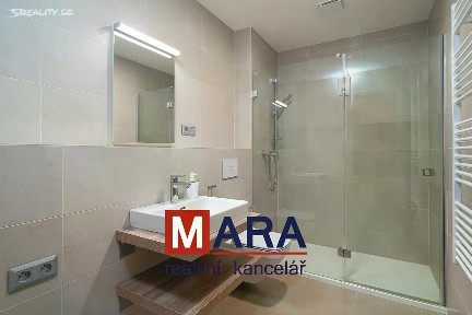 Pronájem bytu 1+kk 32 m² Ostrovní, Olomouc