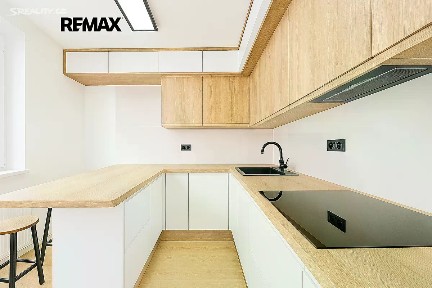 Pronájem bytu 3+1 67 m² Sportovní, Moravská Třebová - Předměstí