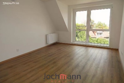 Pronájem bytu 1+kk 45 m² Na Sadech, České Budějovice - České Budějovice 3