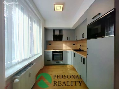 Pronájem bytu 1+kk 35 m² Husova, Mariánské Lázně