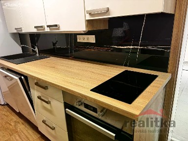 Pronájem bytu 2+kk 60 m² Bílovecká, Opava - Opava (nečleněná část města)