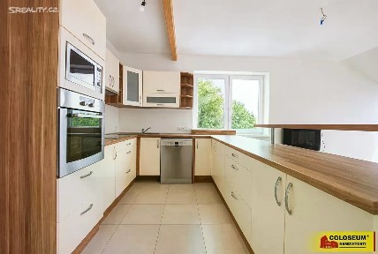 Prodej bytu 4+kk 131 m² Jedovnice