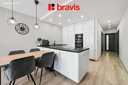 Prodej bytu 3+kk 80 m² Ořechová, Ivančice
