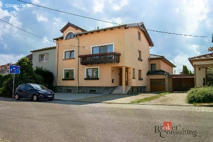 Prodej bytu 3+kk 93 m² 9. května, Újezd u Brna