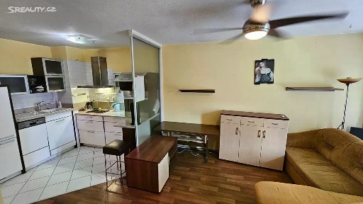 Prodej bytu 2+kk 50 m² Majdalenky, Brno - Lesná