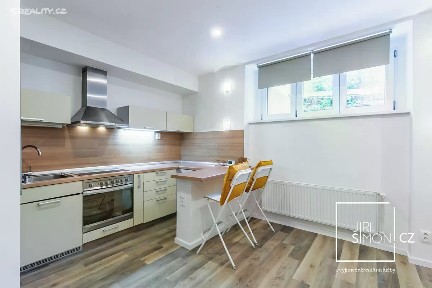 Prodej bytu 2+kk 40 m² Michelská, Praha - Michle
