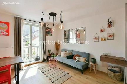 Prodej bytu 2+kk 42 m² Na Zámyšli, Praha - Košíře