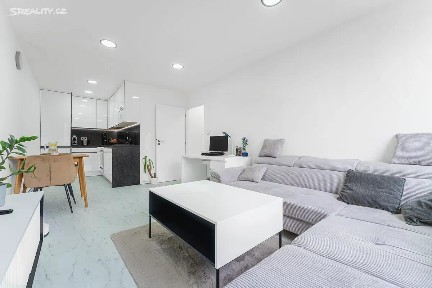 Prodej bytu 2+kk 44 m² Heranova, Praha - Stodůlky