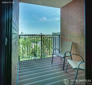 Prodej bytu 2+kk 50 m² Jeremiášova, Praha - Stodůlky