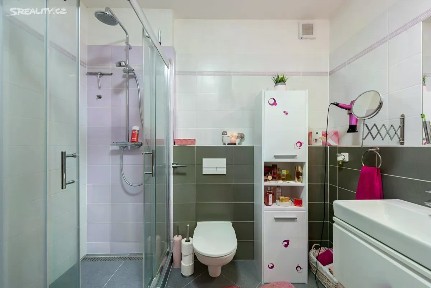 Prodej bytu 2+kk 57 m² U Slovanské pojišťovny, Praha - Nusle