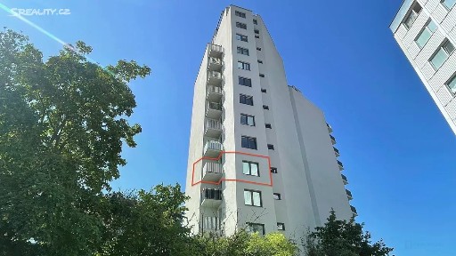 Prodej bytu 1+kk 37 m² Horolezecká, Praha - Hostivař