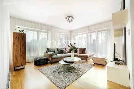 Prodej bytu 3+kk 103 m² Za Karlínským přístavem, Praha - Karlín