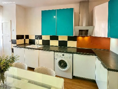Prodej bytu 2+1 73 m² Pelhřimovská, Praha