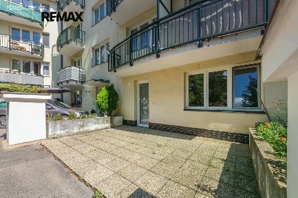Prodej bytu 1+kk 49 m² Sulova, Praha - Zbraslav