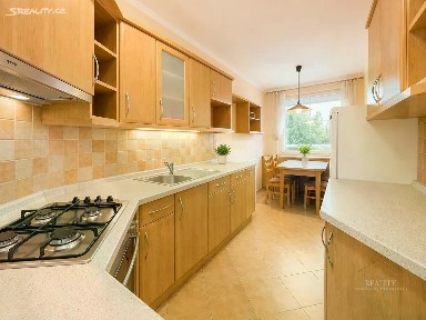 Prodej bytu 3+1 84 m² Ohradní, Praha - Michle