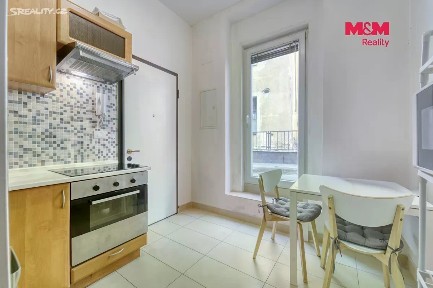 Prodej bytu 2+1 63 m² Plzeňská, Praha - Košíře