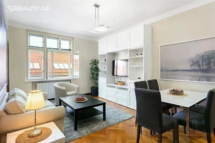 Prodej bytu 3+1 65 m² Cimburkova, Praha - Žižkov